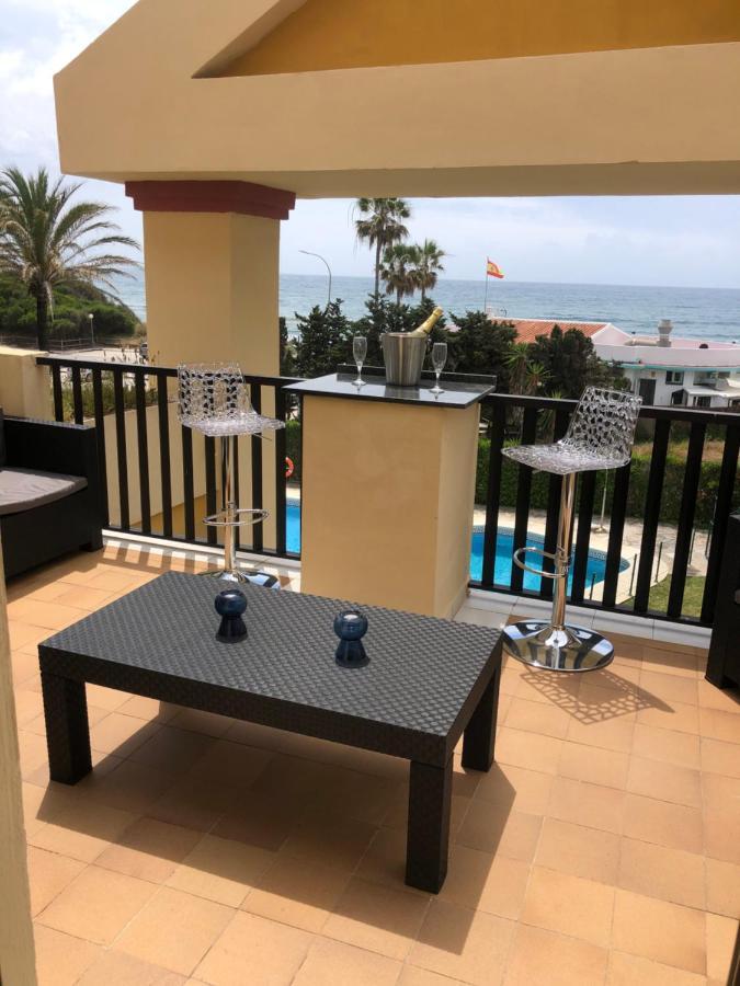 Beachfront Apartment - Sea Views - Marbella Exterior foto